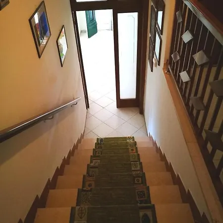 Villino Le Terrazze * روزينيانو ماريتيمو