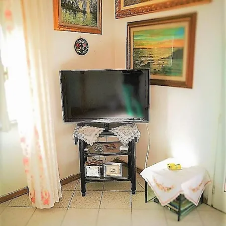 Villino Le Terrazze فيلة روزينيانو ماريتيمو
